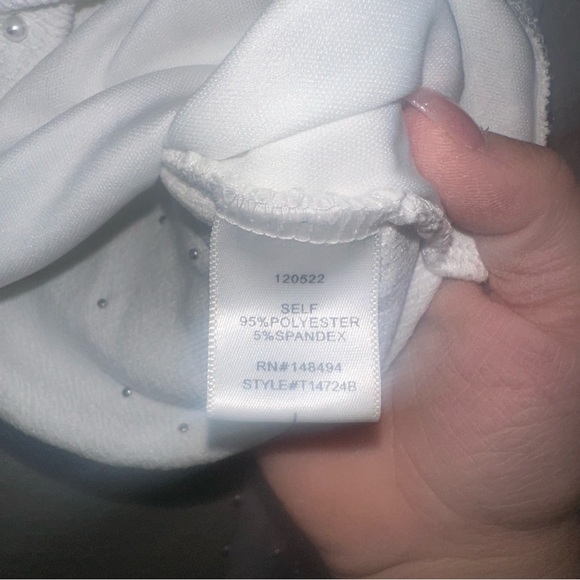 Windsor Large White Pearl Embellished Long Sleeve Crop Top Preppy Whimsical - Picture 7 of 7